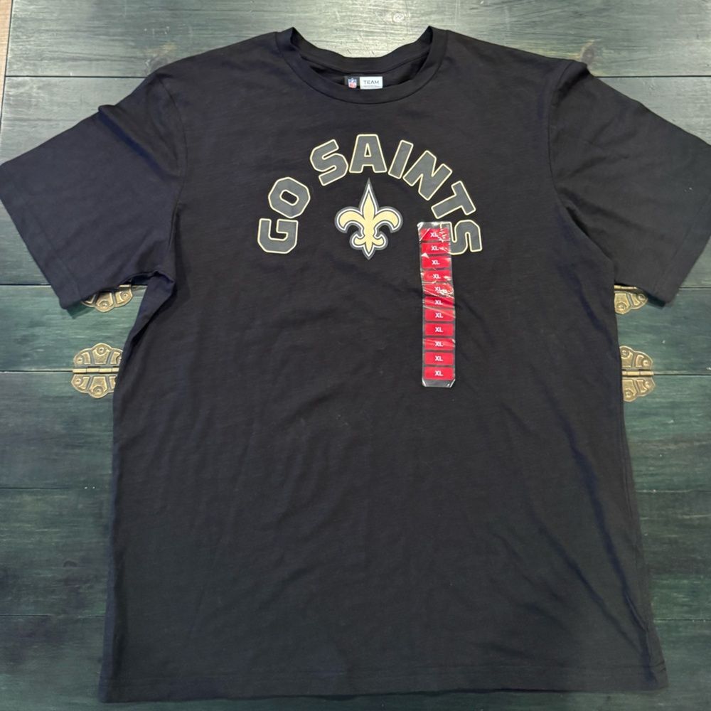 NEW Men’s XL New Orleans Saints NFL Black T-Shirt